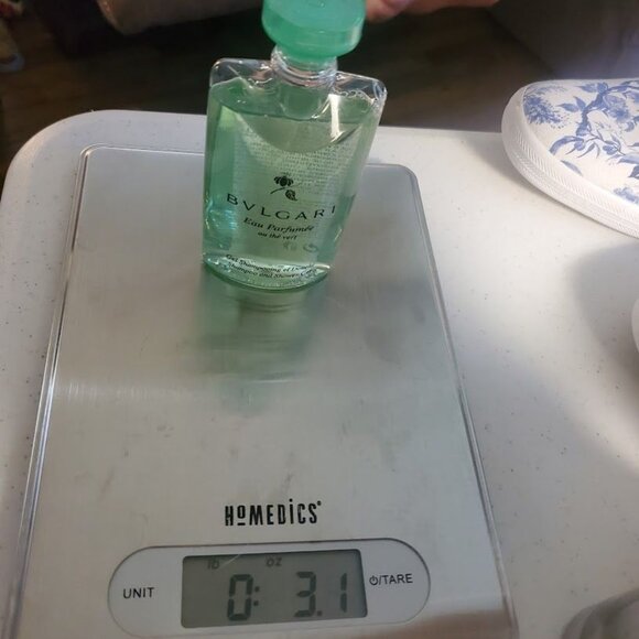 Bvlgari Eau Parfumée au Thé Vert Luxury Hotel Set – Shampoo, Conditioner & Soap - Picture 9 of 9